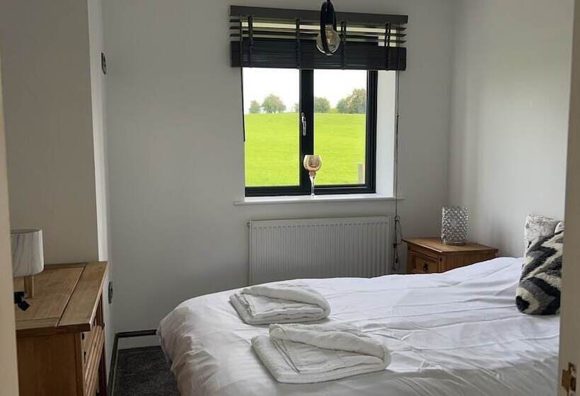 乡村酒店  Beautiful 3 Bed Barn In Uttoxeter