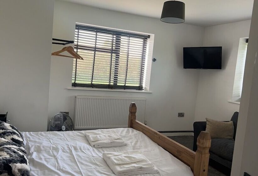 乡村酒店  Beautiful 3 Bed Barn In Uttoxeter