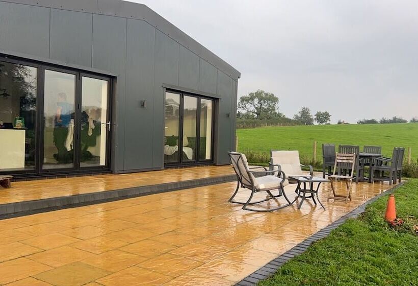 乡村酒店  Beautiful 3 Bed Barn In Uttoxeter