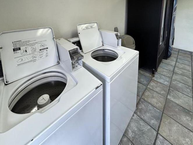 Отель Studio 6 Suites   Riverside, Ca South