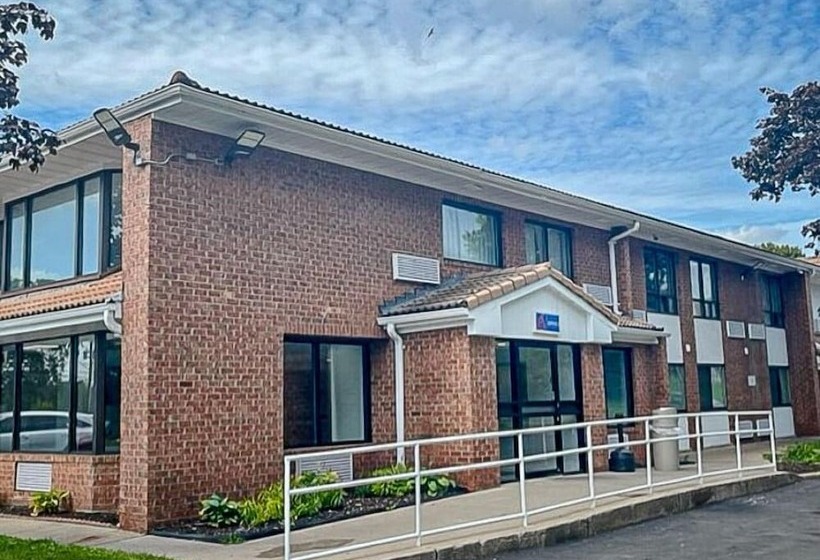 호텔 Studio 6 Suites East Syracuse Airport