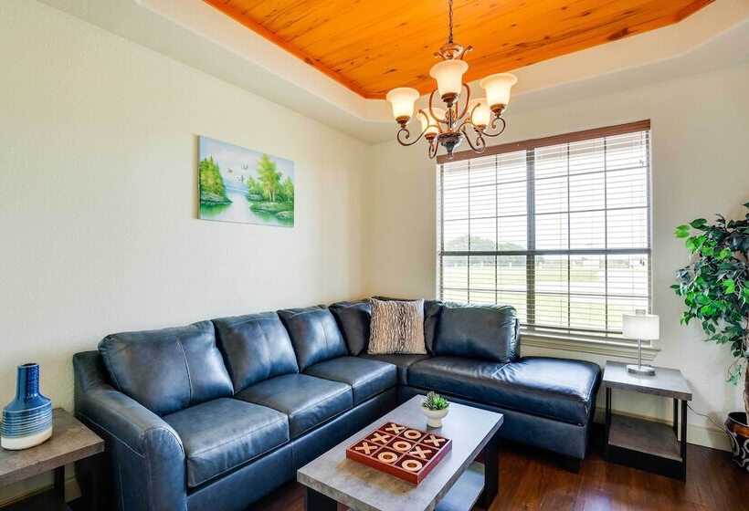 The Oasis Ranch 20 Acre Ranch In Whitewright!