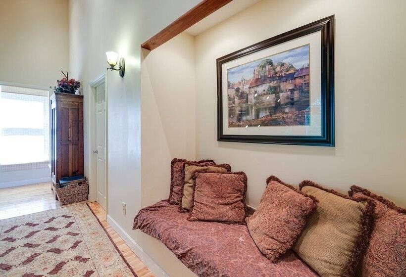 Idyllic Martinsville Retreat W/ Deck & Forest View