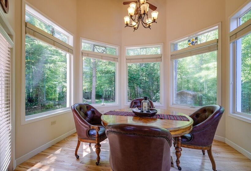 Idyllic Martinsville Retreat W/ Deck & Forest View