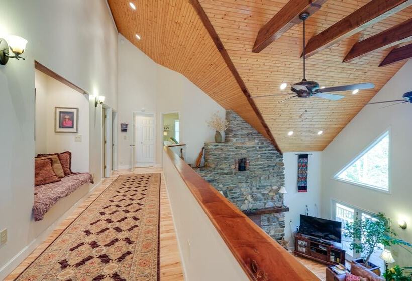 Idyllic Martinsville Retreat W/ Deck & Forest View