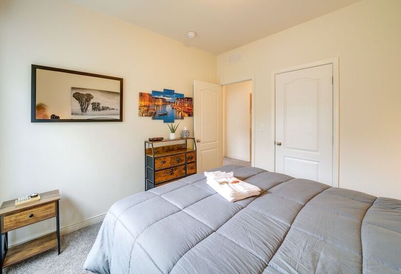 Lakefront Brewster Home W/ Yard Games & Hot Tub!