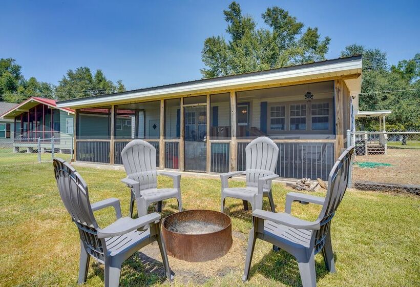 Lakefront Jonesville Cabin W/ Dock + Fire Pit!