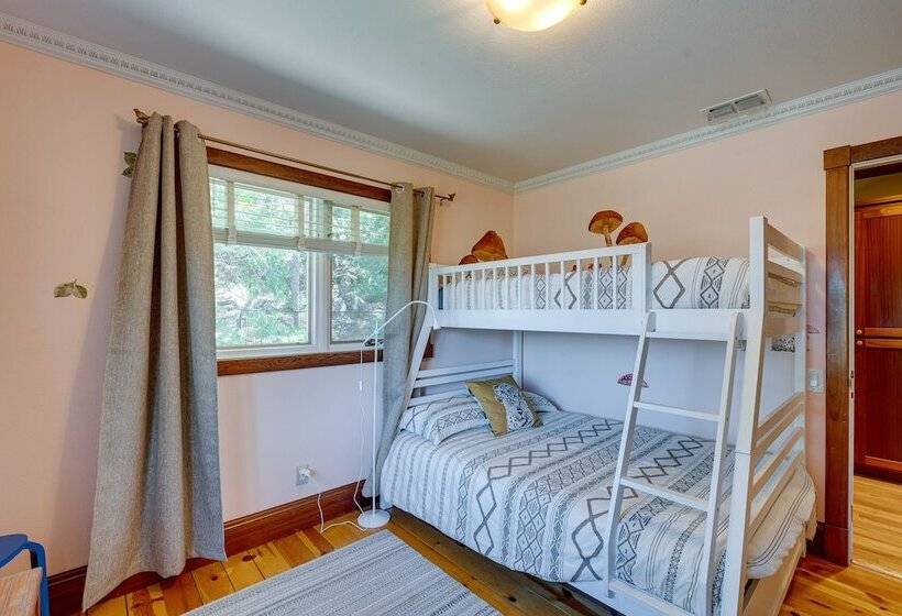 Meadow Vista Mountain Escape W/ River Views!