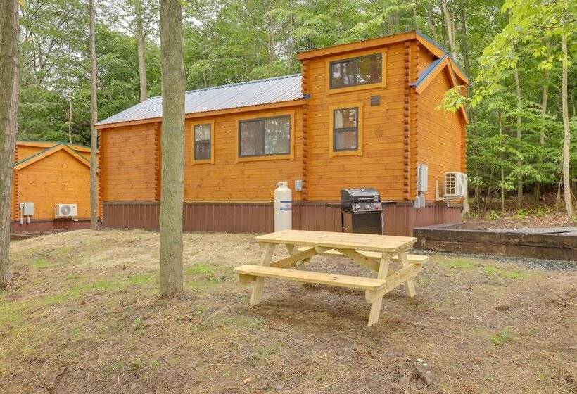Middlebury Center Retreat, Stunning Mountain Views