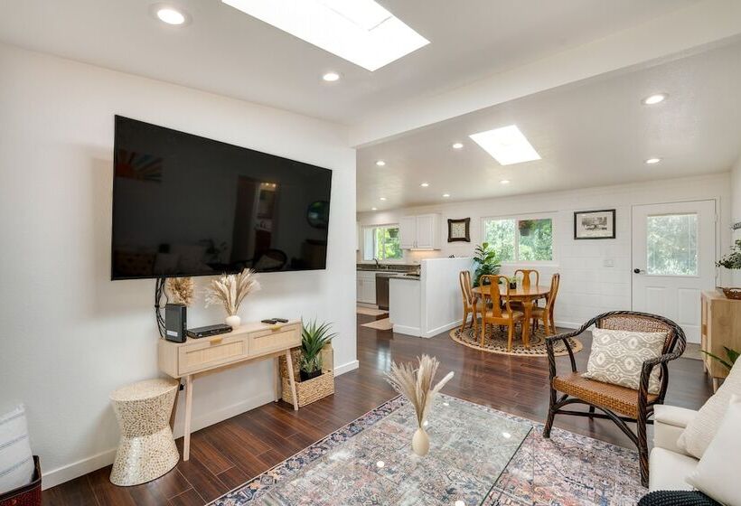 Modern Meadow Vista Vacation Home W/ Spacious Deck