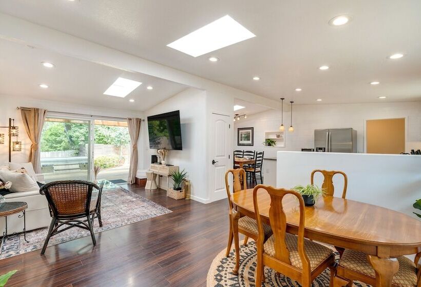 Modern Meadow Vista Vacation Home W/ Spacious Deck