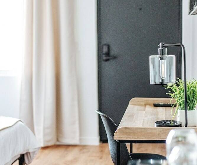 モーテル Grey Pine Lodge