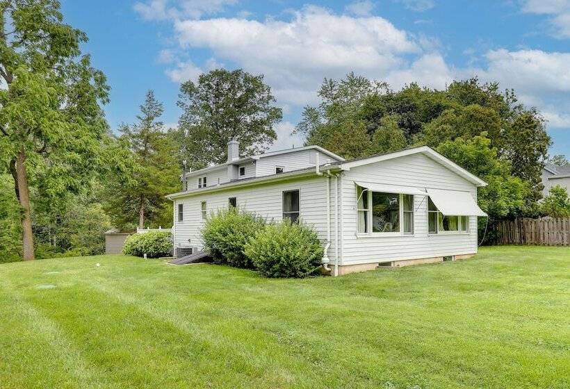 Pennington Home W/ Deck ~ 9 Mi To Princeton!