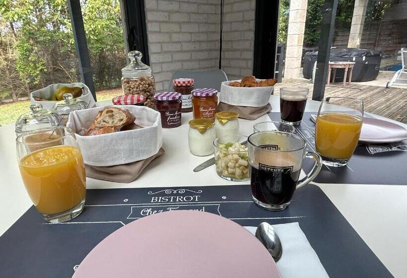 펜션 Le Clos Des Lilas