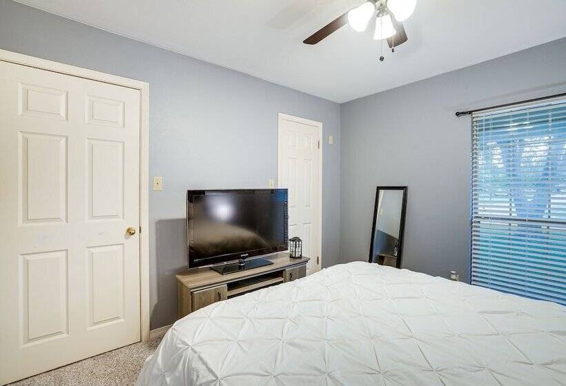 Pet Friendly Bossier City Home Rental: Fenced Yard