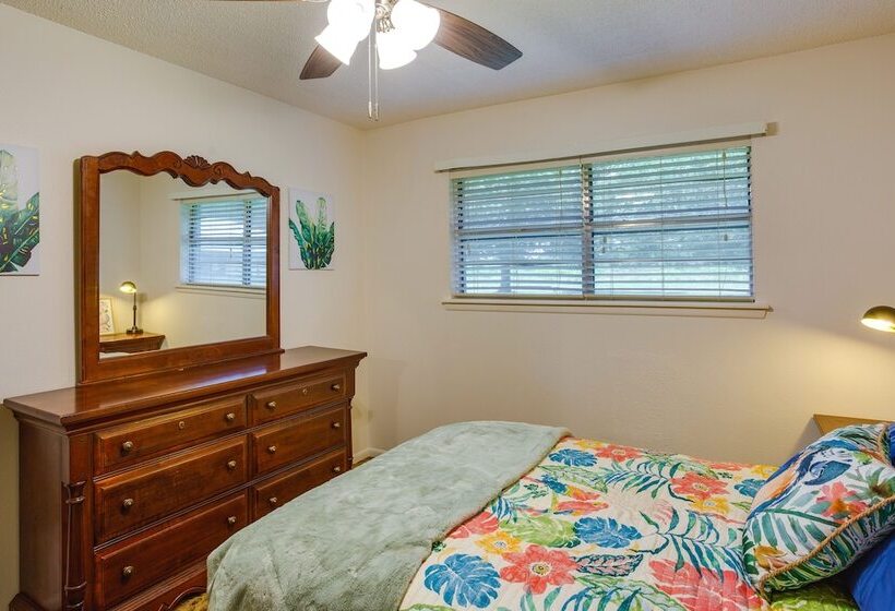 Pet Friendly Cartwright Home W/ Private Backyard!