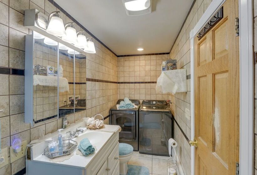 Pet Friendly Claremont Vacation Rental!