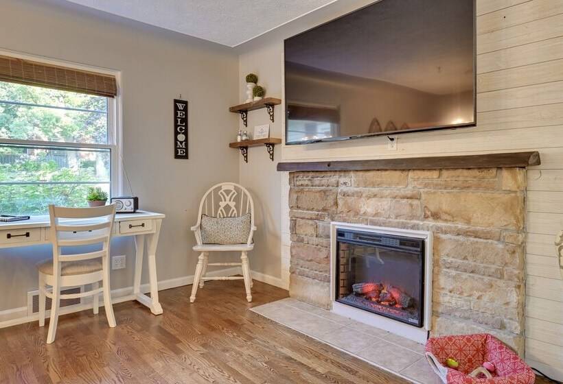 Pet Friendly Michigan Escape W/ Patio & Gas Grill!