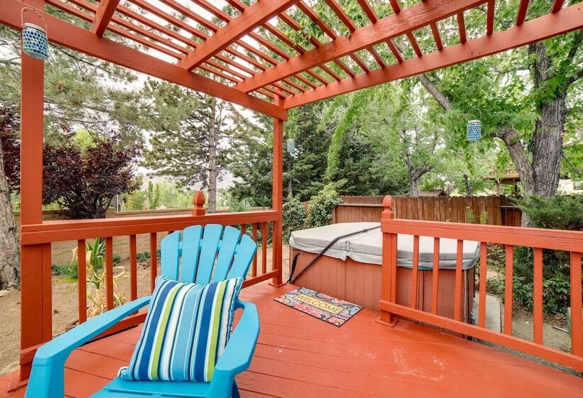 Pet Friendly Reno Hideaway W/ Private Hot Tub!