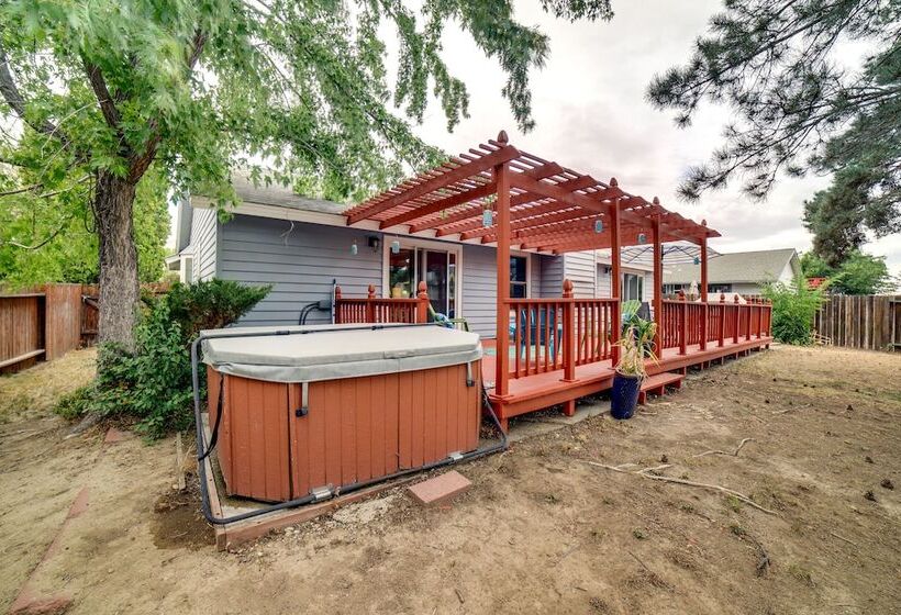 Pet Friendly Reno Hideaway W/ Private Hot Tub!