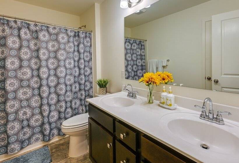 Pfafftown Home ~ 7 Mi To Wake Forest University!