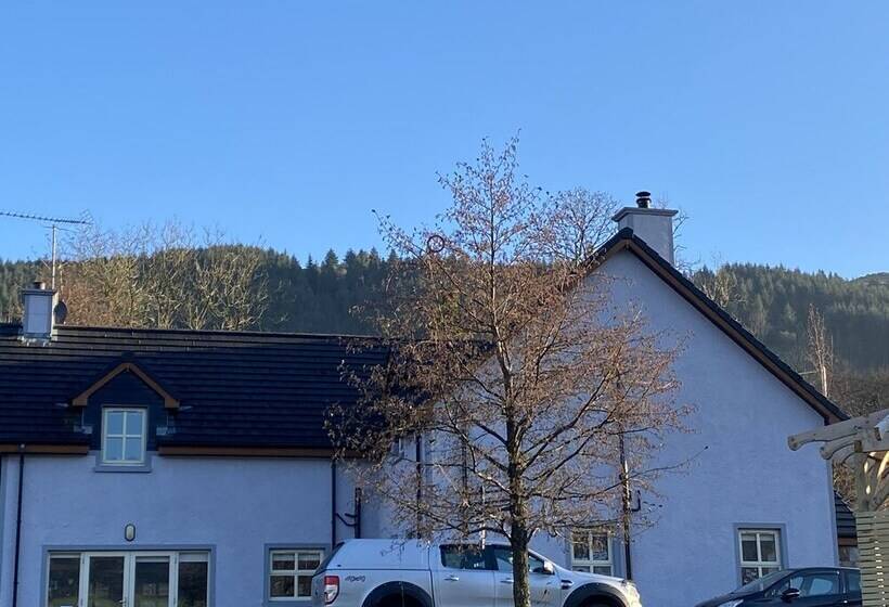 リゾートホテル Rostrevor Valley Holiday Park  En Suite Rooms With Hot Tub And Private Car Service