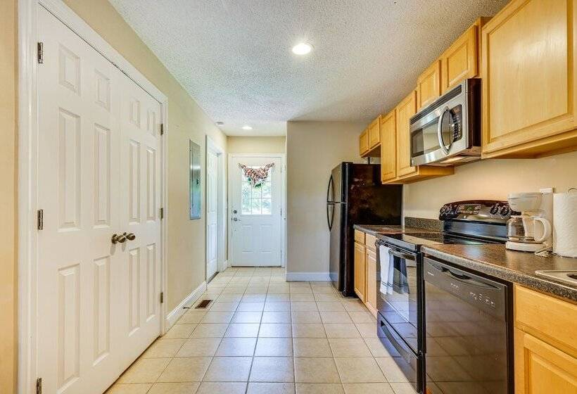 Secluded Alabama Retreat   Lewis Smith Lake Access