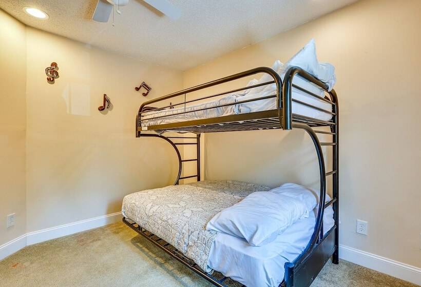 Secluded Alabama Retreat   Lewis Smith Lake Access