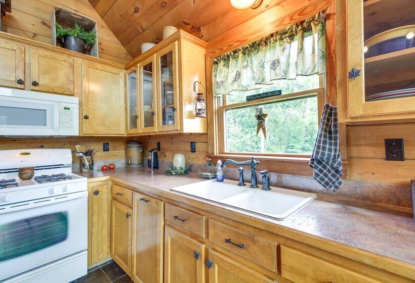 12 Mi To Staunton River: Nathalie Cabin W/ Deck