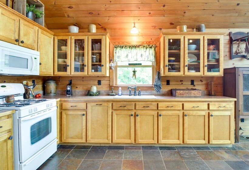 12 Mi To Staunton River: Nathalie Cabin W/ Deck