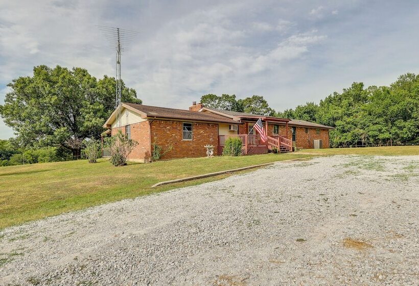 Southwest City Home W/ Fire Pit: 9 Mi To Grove!