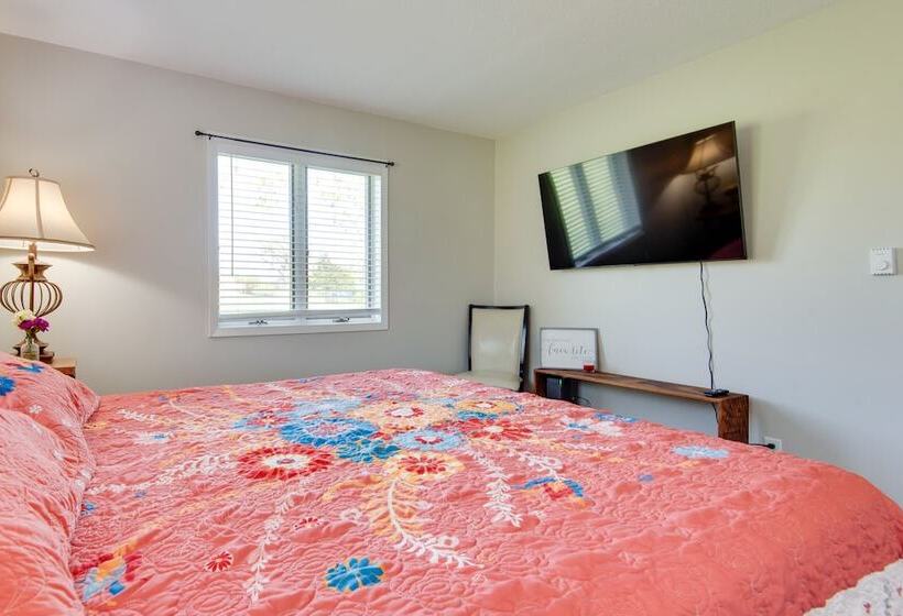 Steamboat Rock Home ~ 3 Mi To Pine Lake State Park