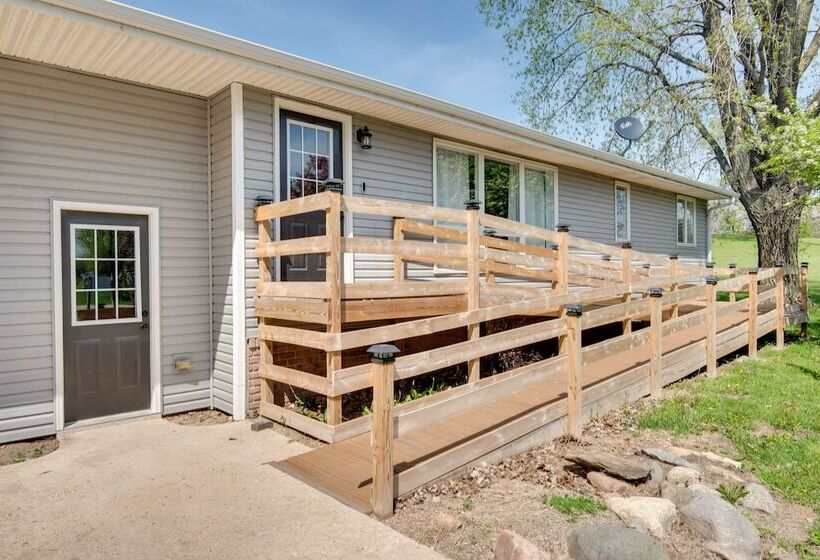 Steamboat Rock Home ~ 3 Mi To Pine Lake State Park