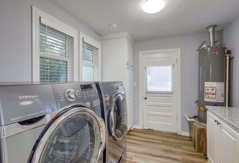 Sunny Hearne Home Near Universities!