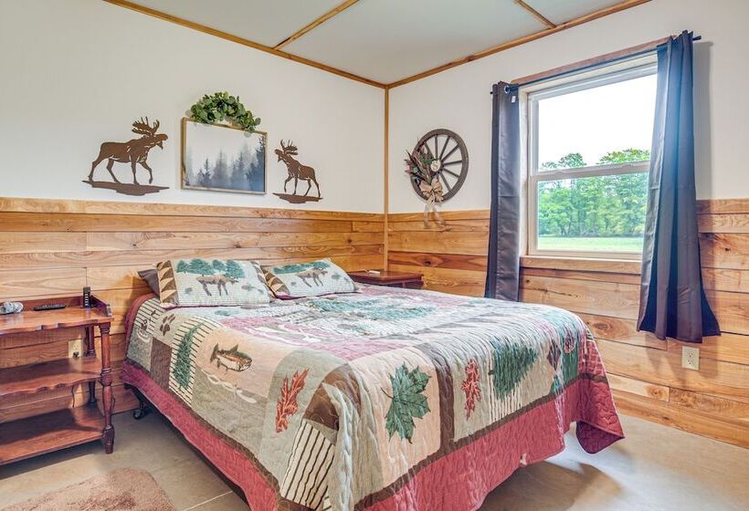 Toivola Home W/ Fire Pit: 8 Mi To Lake Superior!