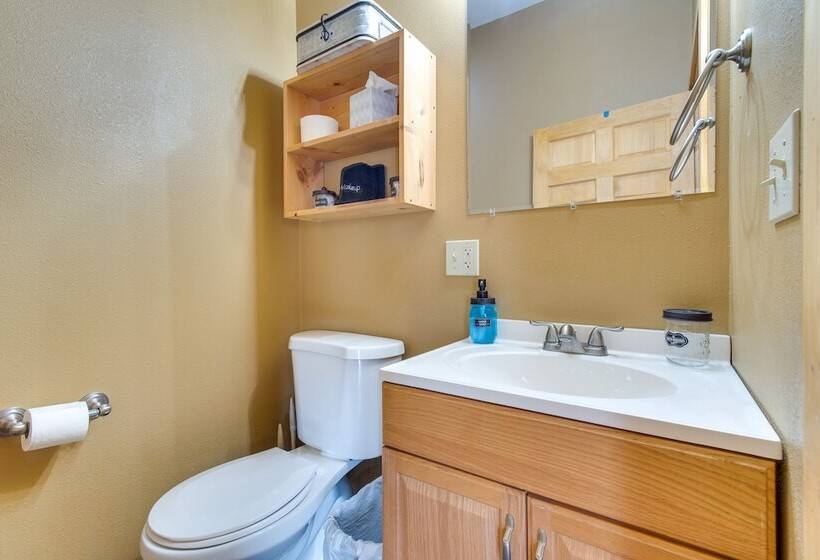 Tranquil La Prairie Retreat W/ Patio & Fireplace!