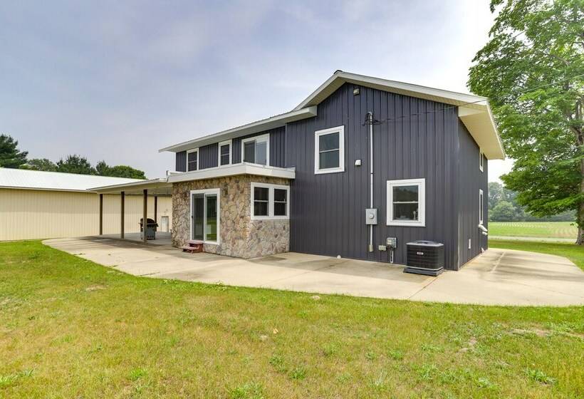 Wfh Friendly Lawrence Escape W/ Lake Access