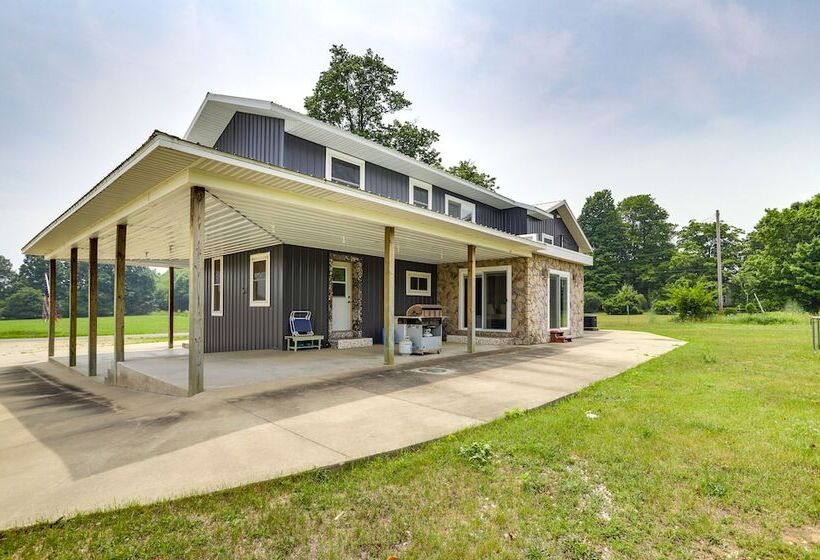 Wfh Friendly Lawrence Escape W/ Lake Access