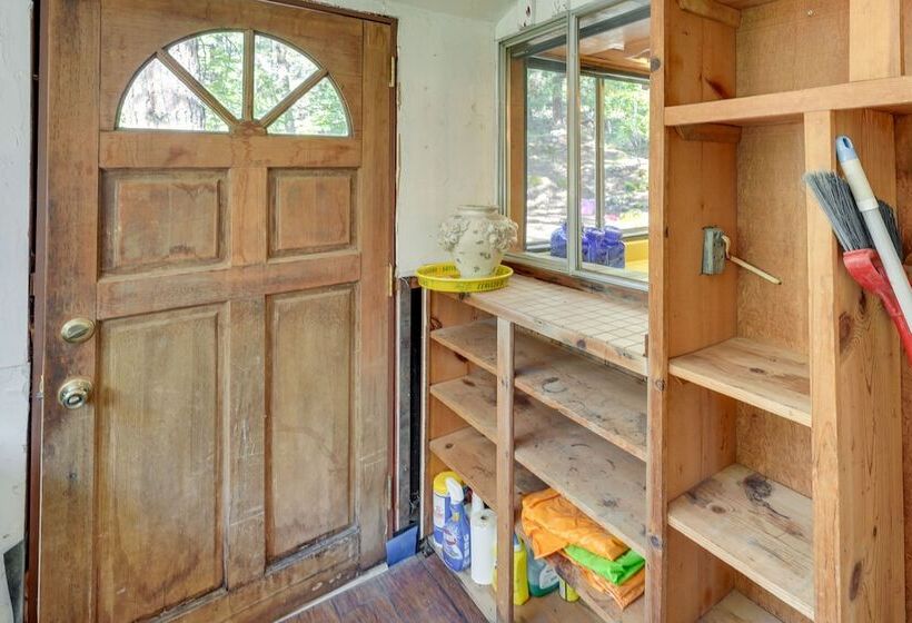 Deck + Al Fresco Dining: Washington Cabin Escape!