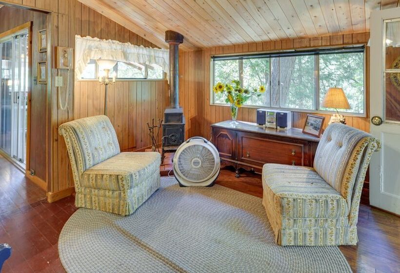 Deck + Al Fresco Dining: Washington Cabin Escape!