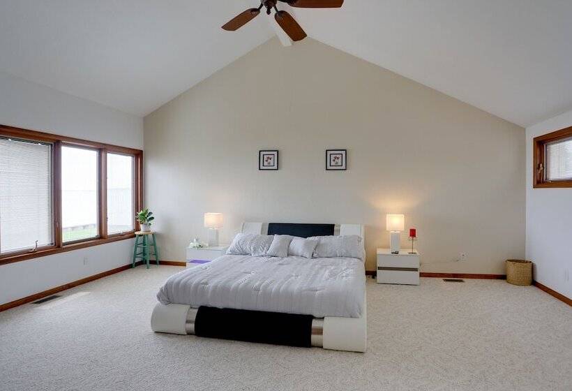 Waterfront Luna Pier Home 14 Mi To Downtown Toledo