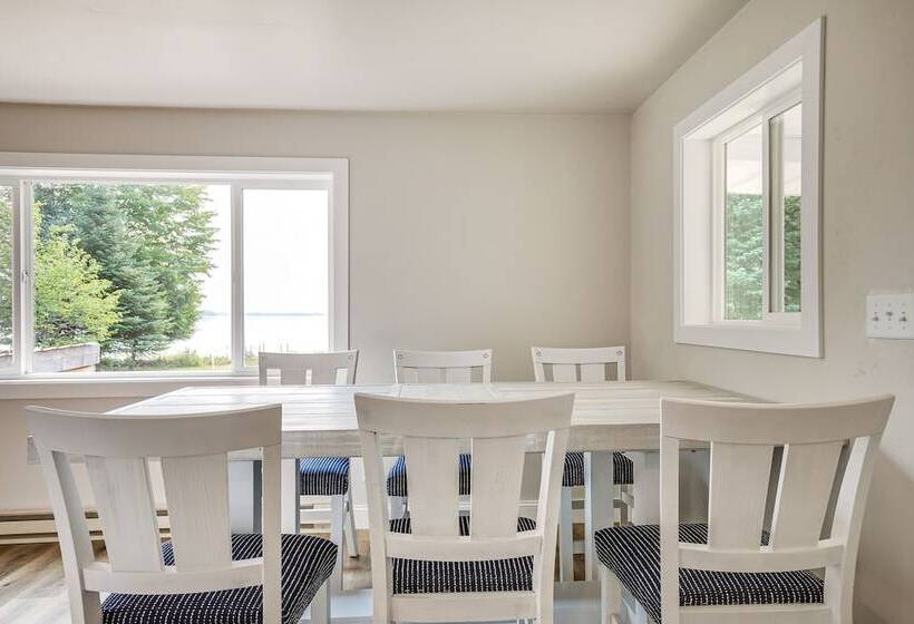 Waterfront Pelican Lake Cottage W/ Lake Access!