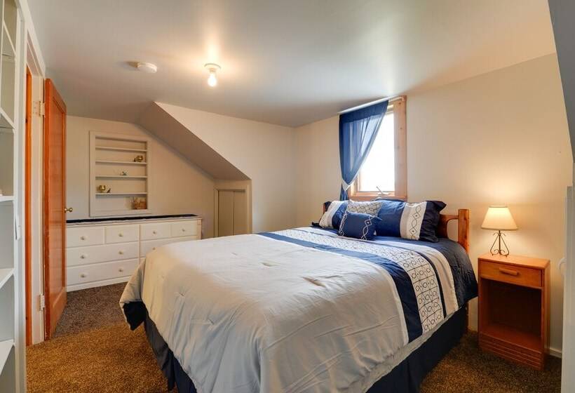 Wyoming Horse Property Near Outdoor Recreation!