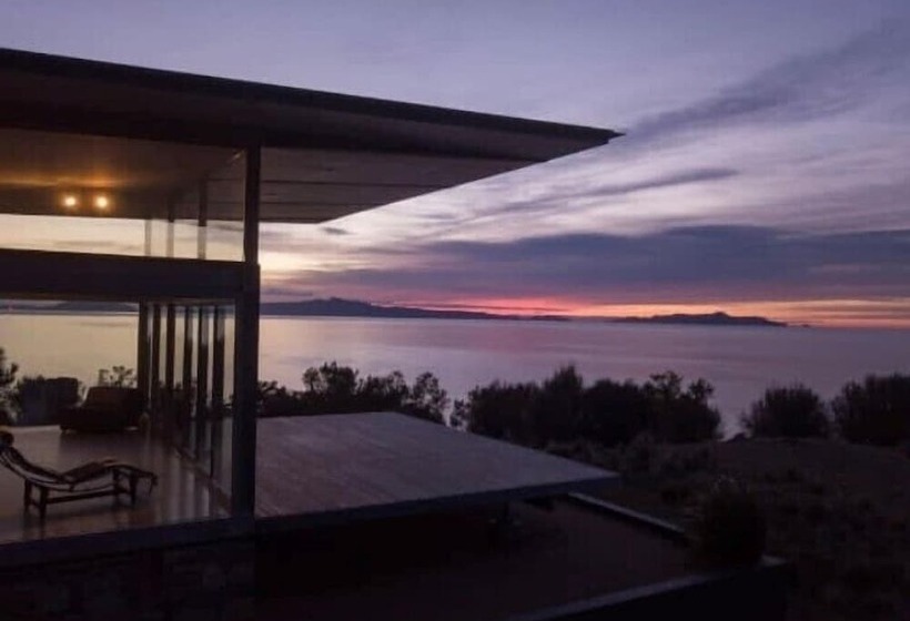 Avalon Coastal Retreat