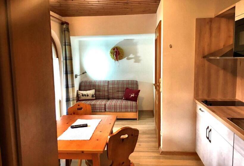 تختخواب و صبحانه Gästehaus Brigitte