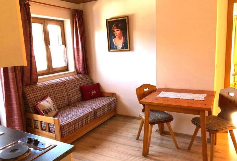 تختخواب و صبحانه Gästehaus Brigitte