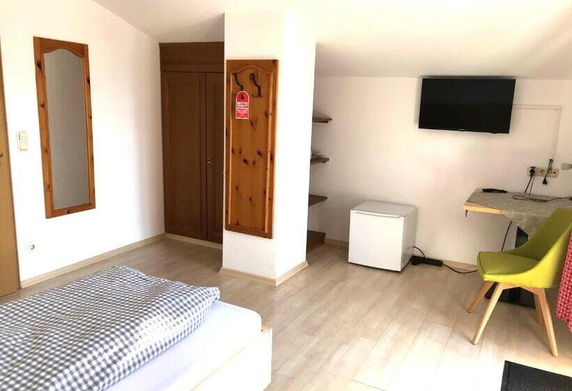 تختخواب و صبحانه Gästehaus Brigitte