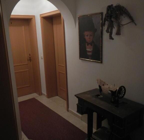 تختخواب و صبحانه Gästehaus Brigitte