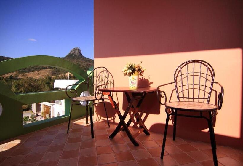 تختخواب و صبحانه 墾丁茉莉民宿