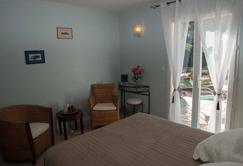 민박 Le Mas Pinede